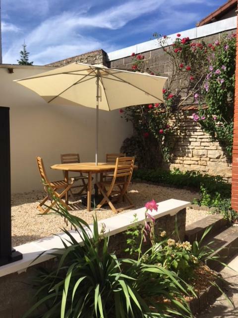 Appartements Le Cru Colbert Beaune  Exterior foto